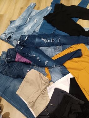 Jeans 10 Each Jeans